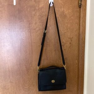 Coach Vintage Court Bag #9870 - Excellent Condition!